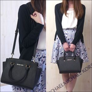 Black Medium Michael Kors Selma Satchel/Crossbody